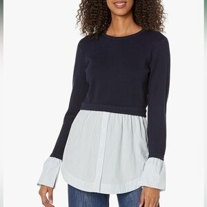 Club Monaco Woman’s Berdine Navy and White Layered Sweater